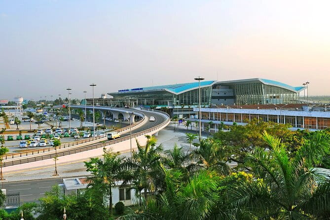 PRIVATE TRANSFER Da Nang Airport to/from Da Nang & Hoi An hotels - The Experience in Detail