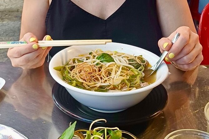 Top Notch Da Nang Walking Food Tour 7, 9, or 12 Tastings Included - Strolling Along the Han River and Market Exploration