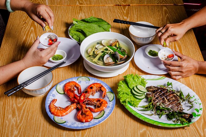 Da Nang Nights Food Tour with 15+ Tastings - What is the Da Nang Nights Food Tour?