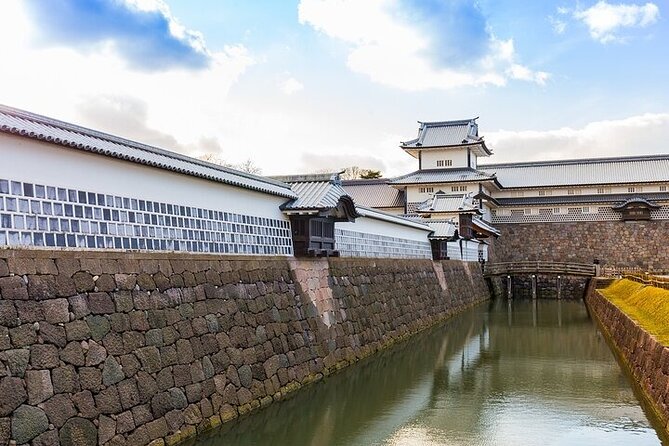 Full Day Private Tour with Photoshoot by photographer in Kanazawa - Key Points