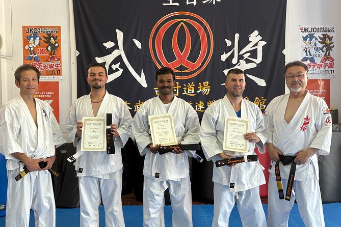 Karate Experience in Kanazawa Break Tiles and Get a Black Belt - Who Will Love This Experience?
