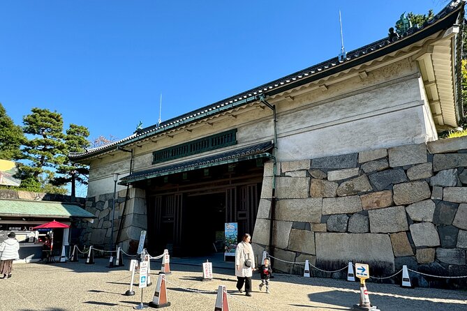Nagoya Castle Private Guided Tour - Starting Point: Ninomaru