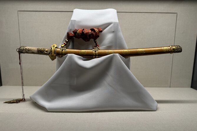 Nagoya Castle Private Guided Tour - Nishinomaru Treasure Museum (20 Minutes)