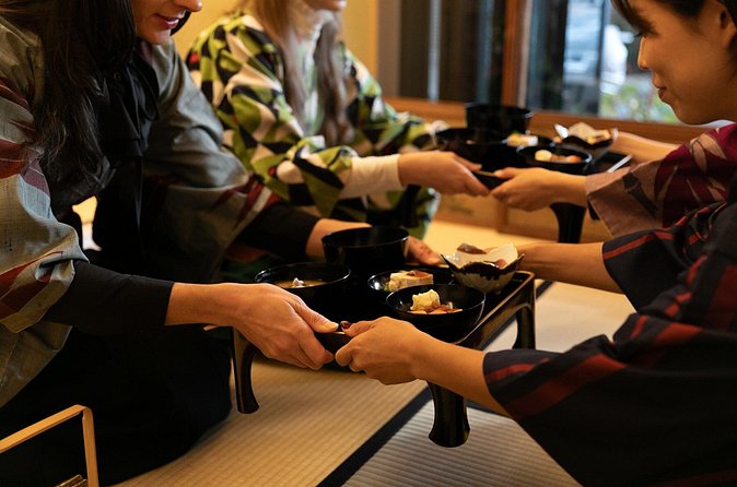 Zen Meditation and Tea Ceremony in Endoji Arcade - The Sum Up