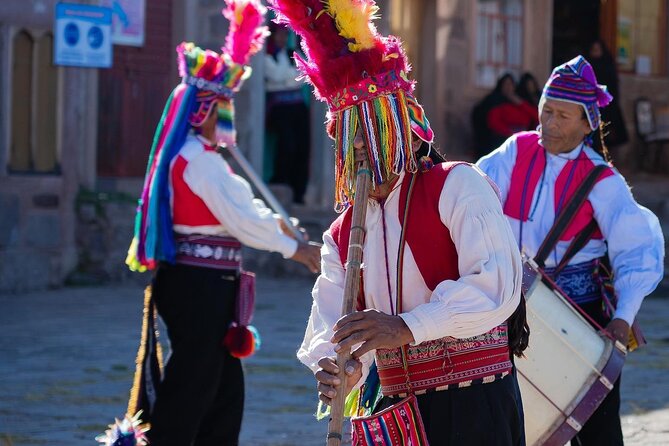 Tour to Uros, Amantani, Taquile and Sillustani (2D1N) - The Itinerary in Depth: What to Expect