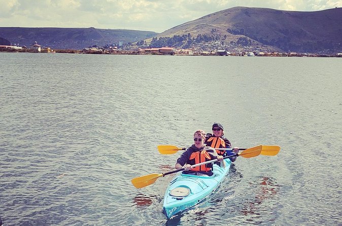 3 Hour Guided Kayaking Tour in Lake Titicaca - Who Will Enjoy This Experience?