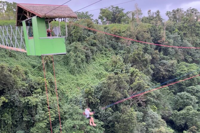 Giant Canyon Swing in Vanuatu - Additional Activities and Features