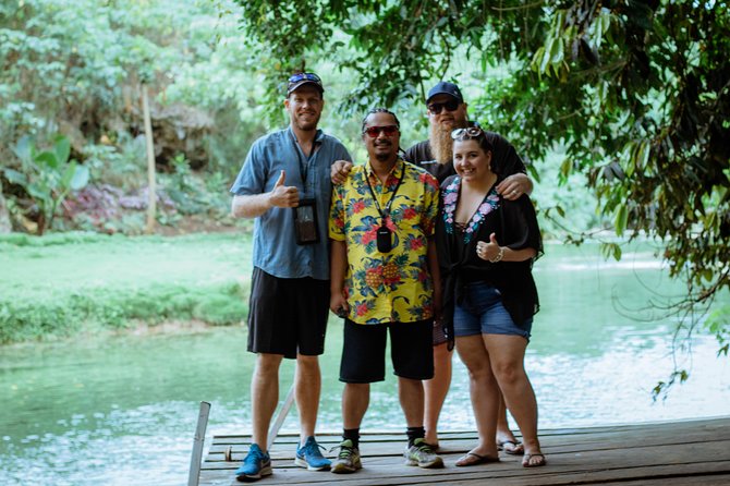 4 Hour: Private Tropical Trio Excursion (with Hotel Pickup) - Exploring the Details of the Tropical Trio