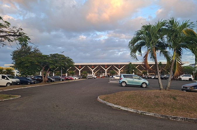 Private Airport Transfer to Shangri-La - FAQs