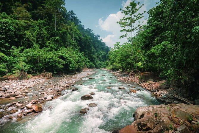 8 days group tour in Sumatra - A Detailed Look at the Sumatra Journey