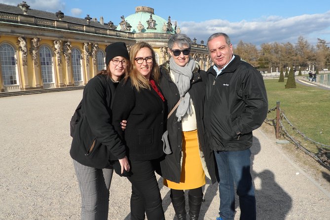 4 hours private tour to Potsdam and Wansee with a van - Transportation & Timing