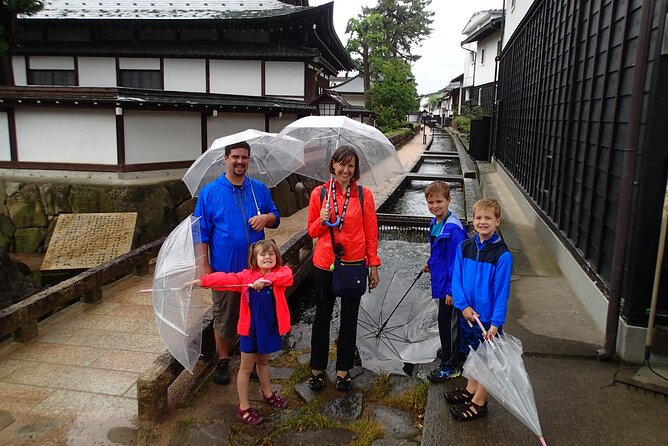 Private Town Walk in Hida-Furukawa - FAQs