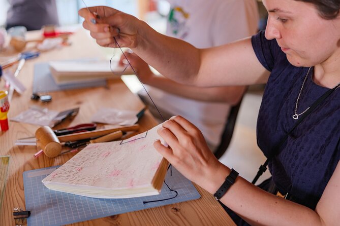 Local Washi and Paper Craft Cycling Tour in Uchiko Town - Discover Uchiko’s Artistic Heart on a Washi and Paper Craft Cycling Tour