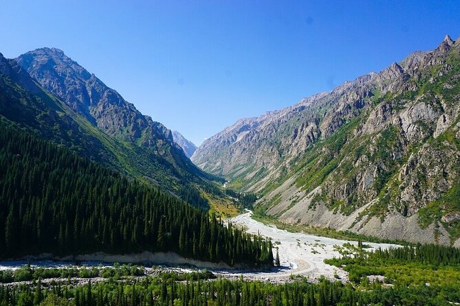 National park Ala-Archa & Chunkurchak ski base resort - Who Should Consider This Tour?