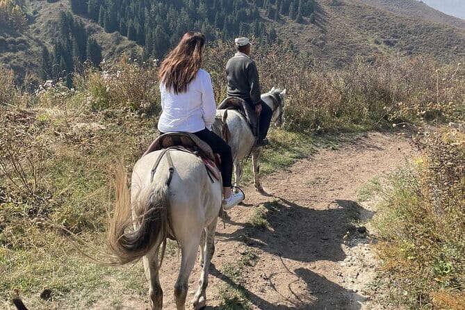 Scenic Horse Ride in Chon Kemin Valley with Ancient Burana Tower - What Makes This Tour Stand Out?