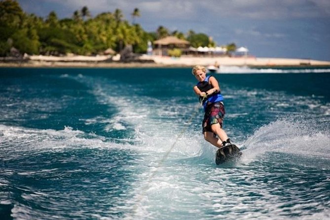 Full Day Castaway Island with Lunch - A Closer Look at the Experience