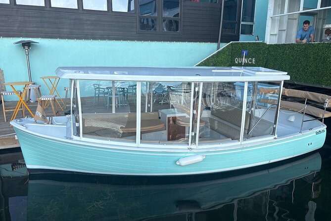 Boat Cruise 1 Hr on Lake Austin Air Conditioned Per Person - Introduction