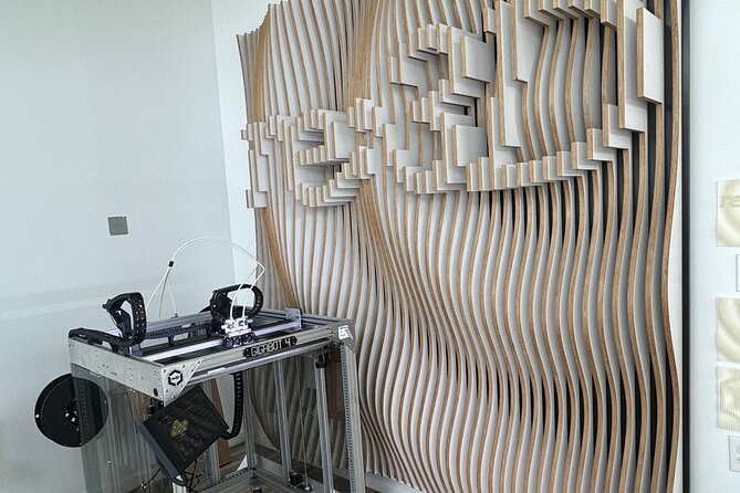 3D Printer Factory Tour plus 2 ft Tall Rocket! - Good To Know