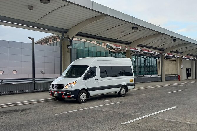 SJO Airport area TO Manuel Antonio Quepos Hotels Private Transfer - An In-Depth Look at the Experience