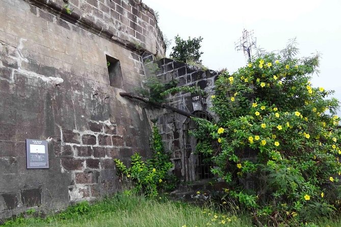 Grandanse Beach Time, Fort Frederick and Annandale Falls Tour - Transportation and Group Size