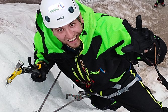 Huayna potosi 6088m. 2 day Climb - The Itinerary in Detail