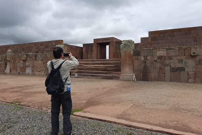 From La Paz: Private Tour to Tiwanaku Ruins and Puma Punku. - FAQ