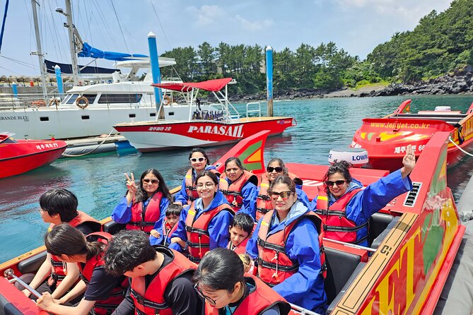 Jeju bus tour with professional English guide for cruise customer - FAQ