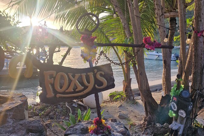 Private Powerboat Tour - The Best Customizable Tour In The BVI! - Exploring the British Virgin Islands on a Private Powerboat