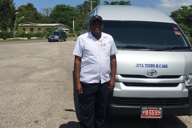 Round-trip Airport Transfer to Grand Palladium Resort & Spa - What the Reviews Say