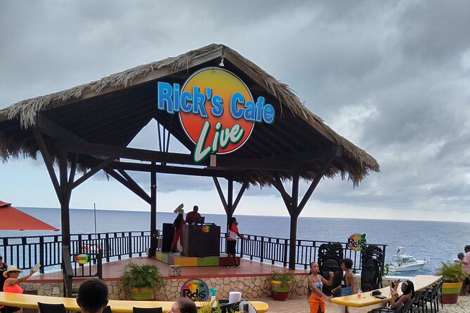 Ricks Café and Seven Mile Beach Negril Private Guided Tour - Final Thoughts: Is This Tour Right for You?