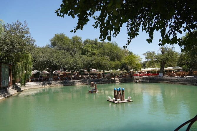 Beyond the Walls: Countryside Tour with Transport and Lunch - The Sum Up