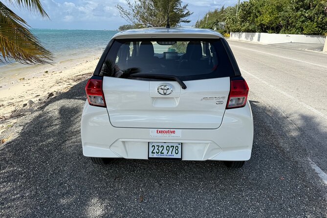 Owen Roberts to George Town Car Rental - Who Should Consider This Service?