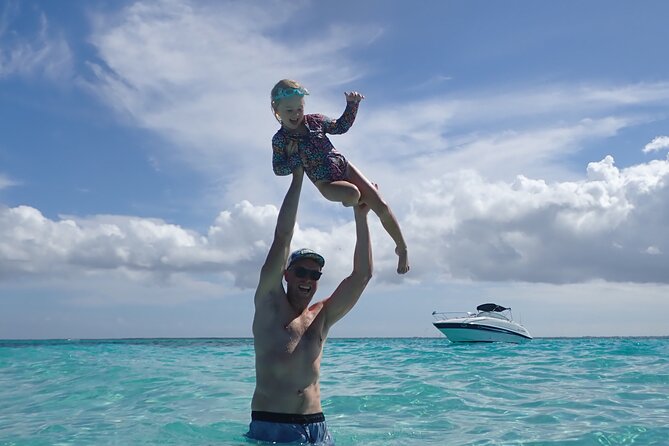 Private Tour to Stingray City & Starfish Point Beach - The Sum Up