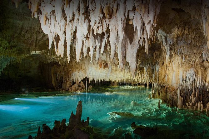 Cayman Crystal Caves & Pedro St James Castle or Botanical Garden - Key Points