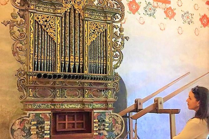 Exclusive Private Tour: Hierve el Agua with Hike, Mezcal & Gastronomy - Value and Practical Tips