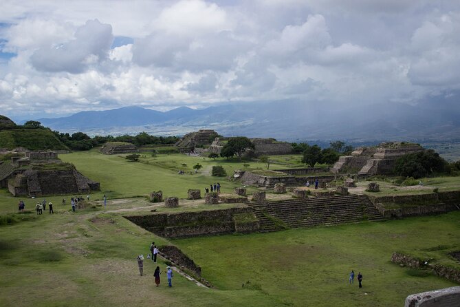 Private tour of Monte Albán and nearby towns - San Martin Tilcajete—Woodcraft and mysticism