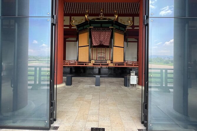 Fushimi Inari and Nara Private and Guided Tour in Spanish - Lunch and Dining
