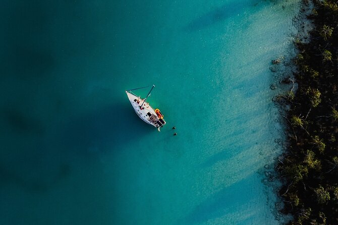 Sunset Sailing Tour in Bacalar with Outdoor Bar and Lunch - Practical Details and Tips