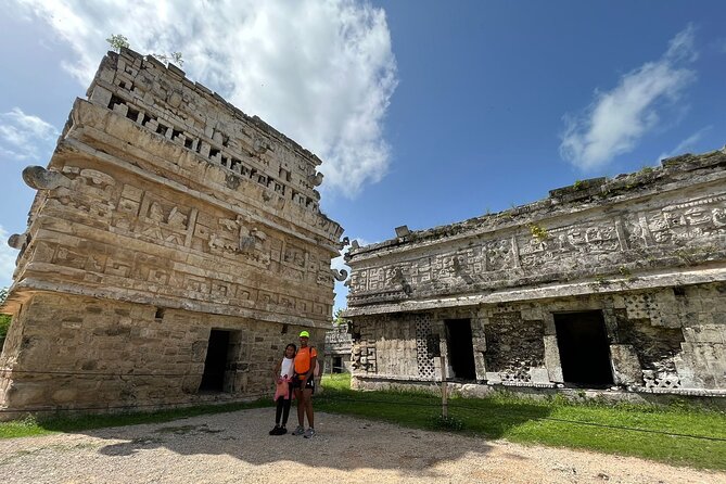 Chichen Itza small group walking tour early access - A Deep Dive into the Chichen Itza Small Group Tour