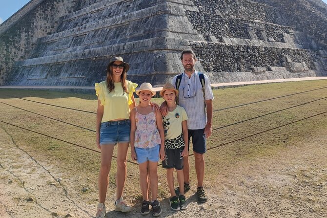 Private Guide Service in the Archaeological Zone of Chichen Itza - Exploring the Site: A Closer Look at the Itinerary