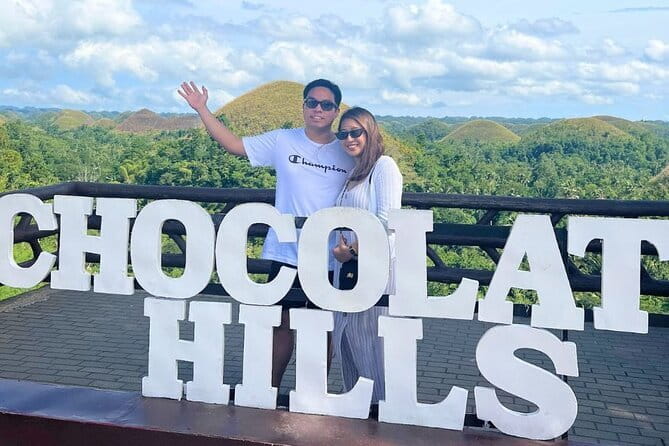 Bohol Chocolate Hills, Tarsiers & Loboc River Private Tour - Blood Compact Monument: A Historic Marker