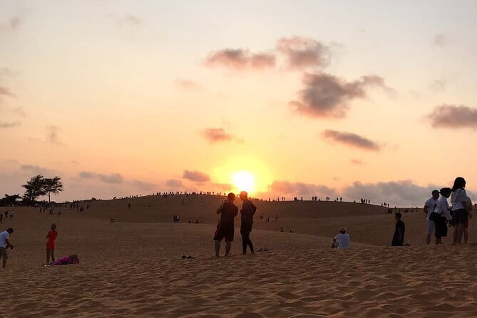Shared Sunrise or Sunset Jeep Tour in Mui Ne - Who Should Consider This Tour?  