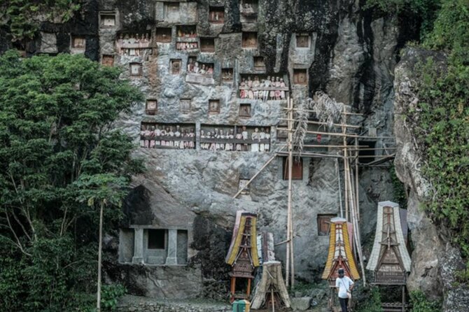 Explore Toraja Culture Heritage in 3 Days from Makassar - An In-Depth Look at the 3-Day Toraja Heritage Tour