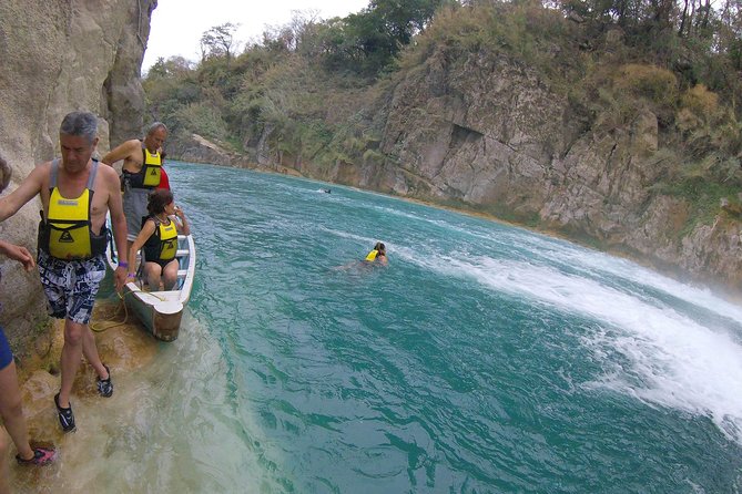 El Meco Waterfall and El Salto Waterfall Tour - Key Points