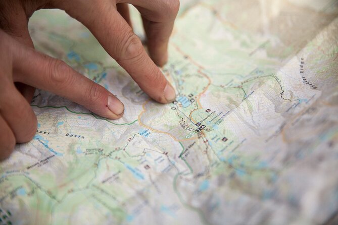 Yellowstone Full Day Private Hike - Key Points