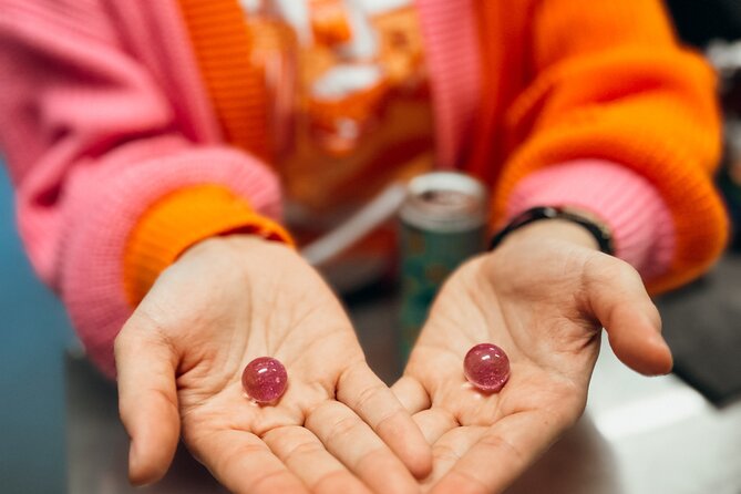 Beginner's Glass Blowing Lessons in Portland, Oregon - A Deep Look at the Experience