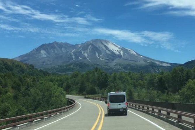 Private Mount St. Helen's Volcano Tour - An In-Depth Review of the Mount St. Helens Private Tour