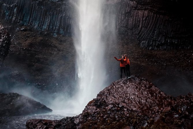 See Multnomah, two waterfalls & Vista House (Transport Included) - Who Will Love This Tour?