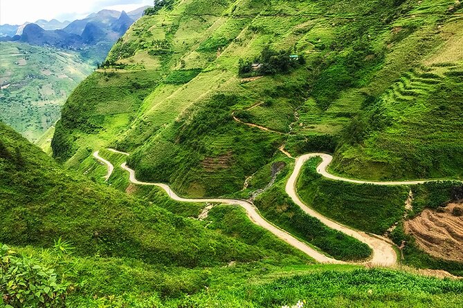 Ha Giang Loop 3 days and 2 nights Motorbike Tour with Easy rider - Overview of the Ha Giang Loop Motorbike Tour
