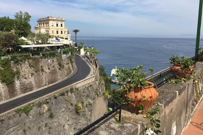 Pompeii private guided tour and Amalfi coast - Exploring the Itinerary in Detail